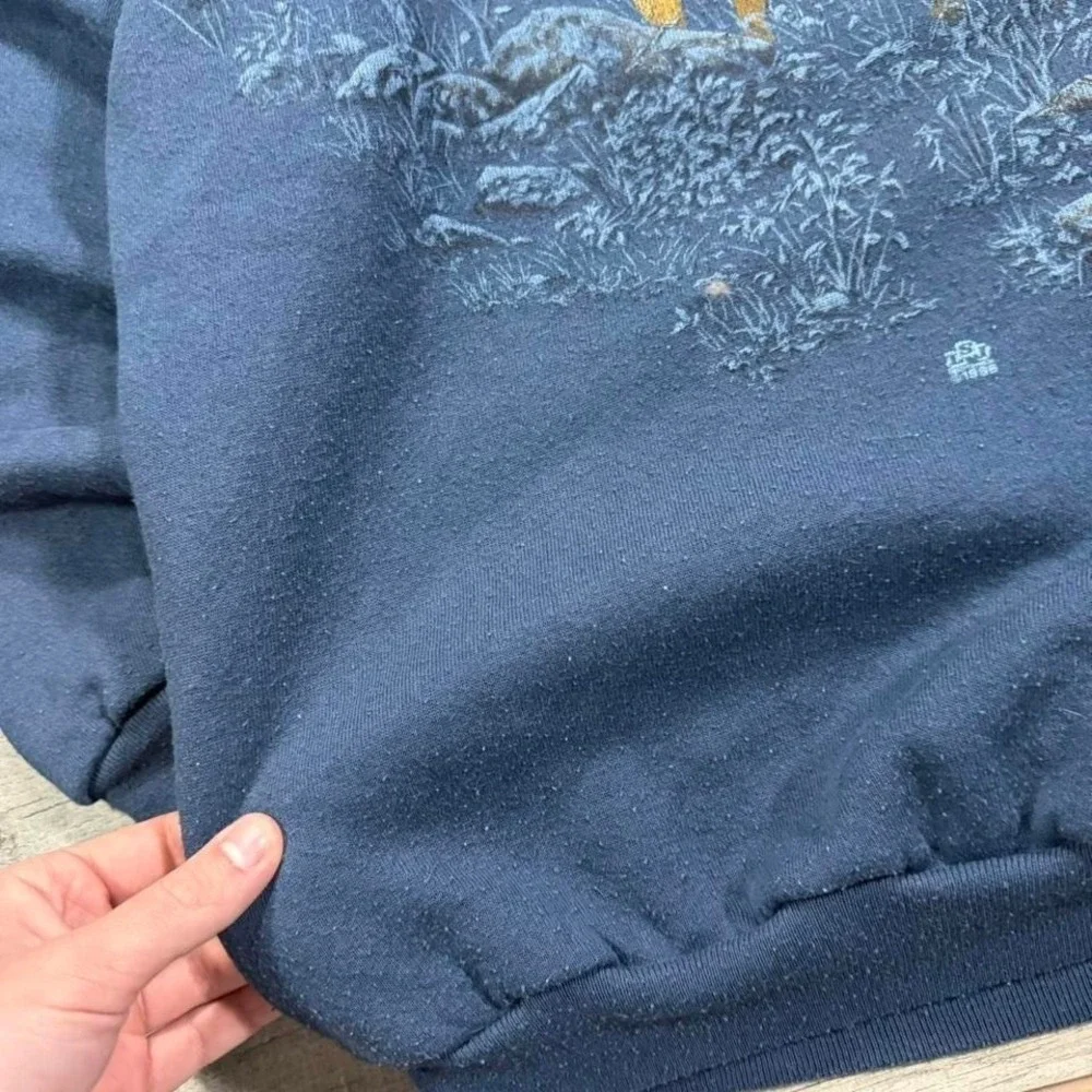 Vintage 90s super cute deer all over prints, wildlife animal sweatshirt Size XL - Picture 4 of 7